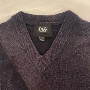 Dolce Gabbana D&G V neck sweater. Size small.